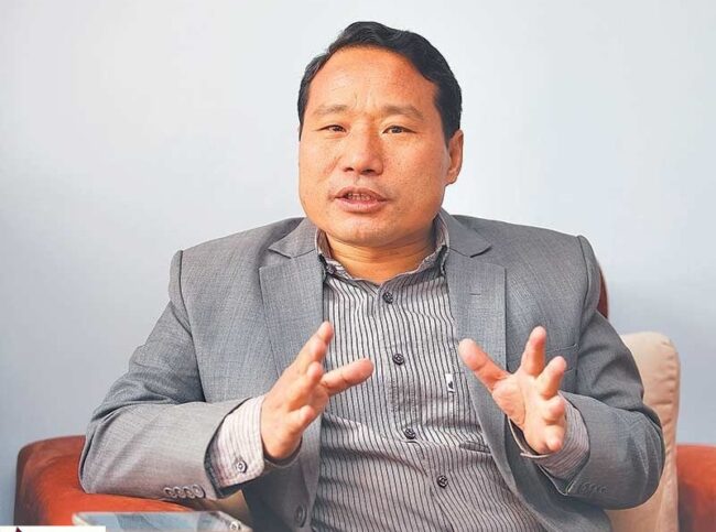 चालु आर्थिक वर्षको राजश्व दोब्बर बनाउन मातहतका निकायलाई अर्थमन्त्री पुनको निर्देशन